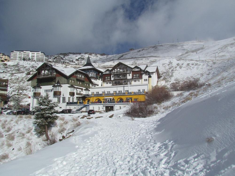 Hotel GHM Monachil Sierra Nevada Buitenkant foto