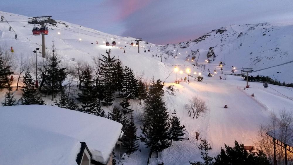 Hotel GHM Monachil Sierra Nevada Buitenkant foto